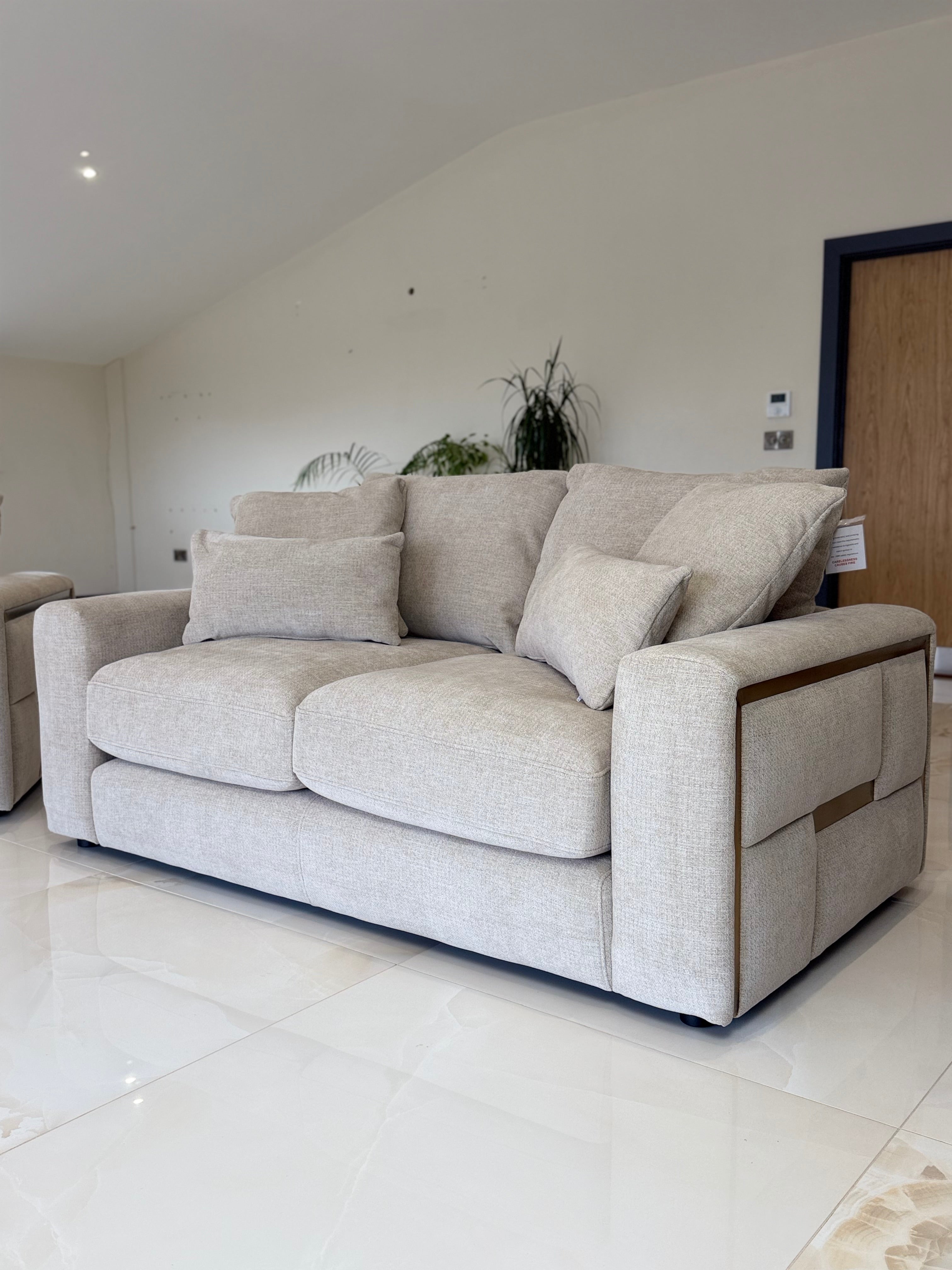 Lexa 2 Seater