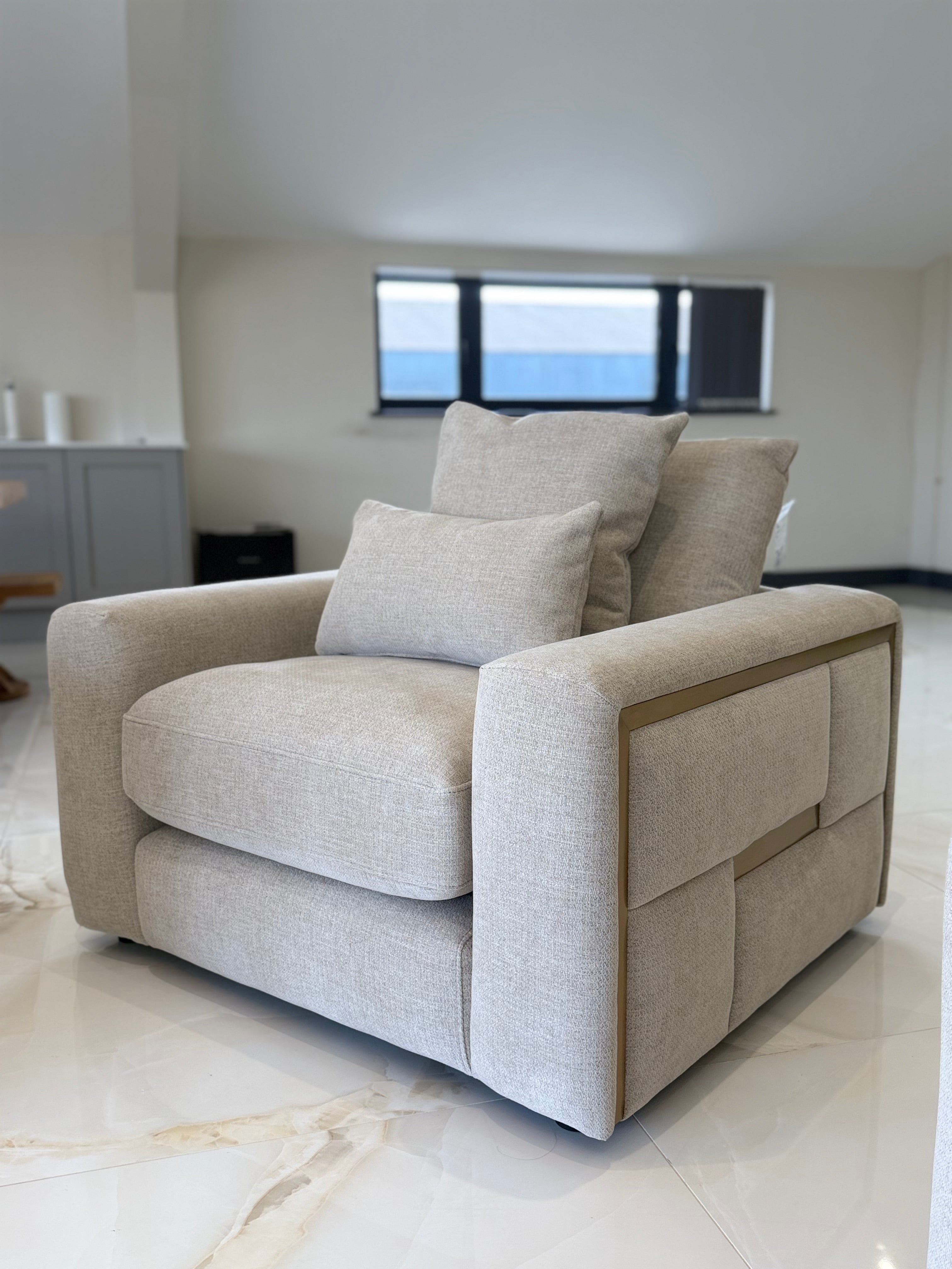 Lexa Armchair