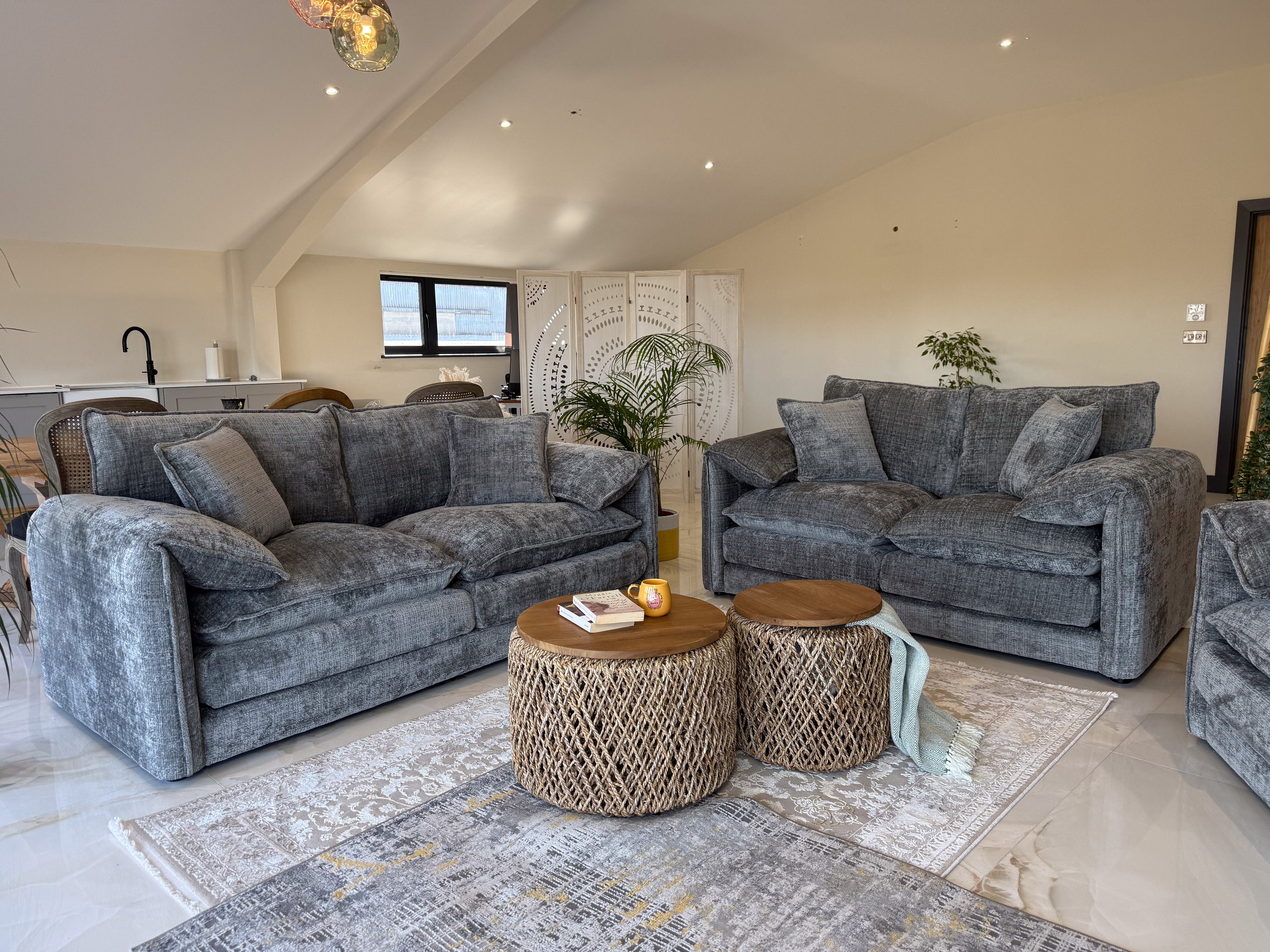 Raya 3 + 2 Sofa Set
