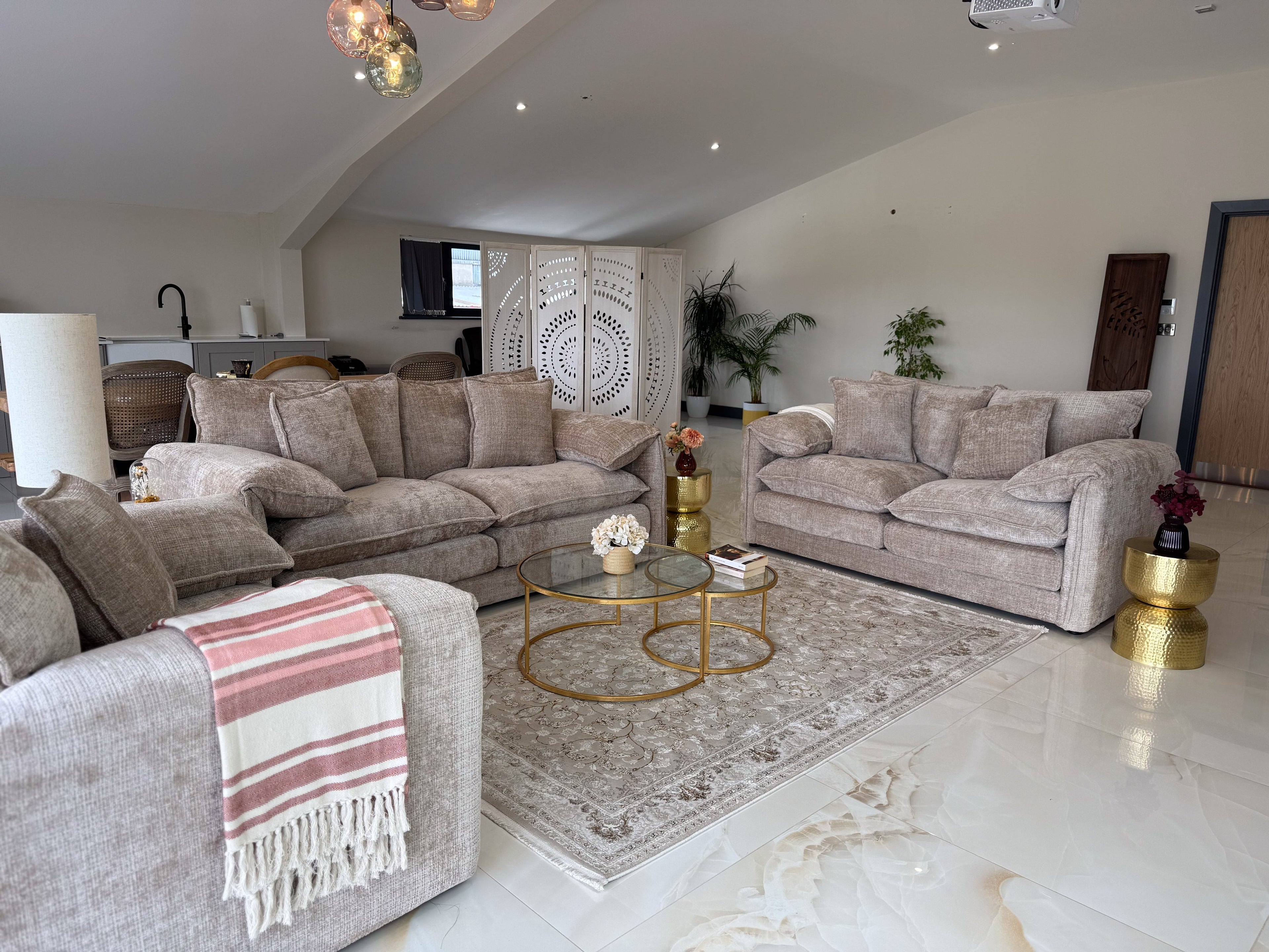 Raya 3 + 2 Sofa Set