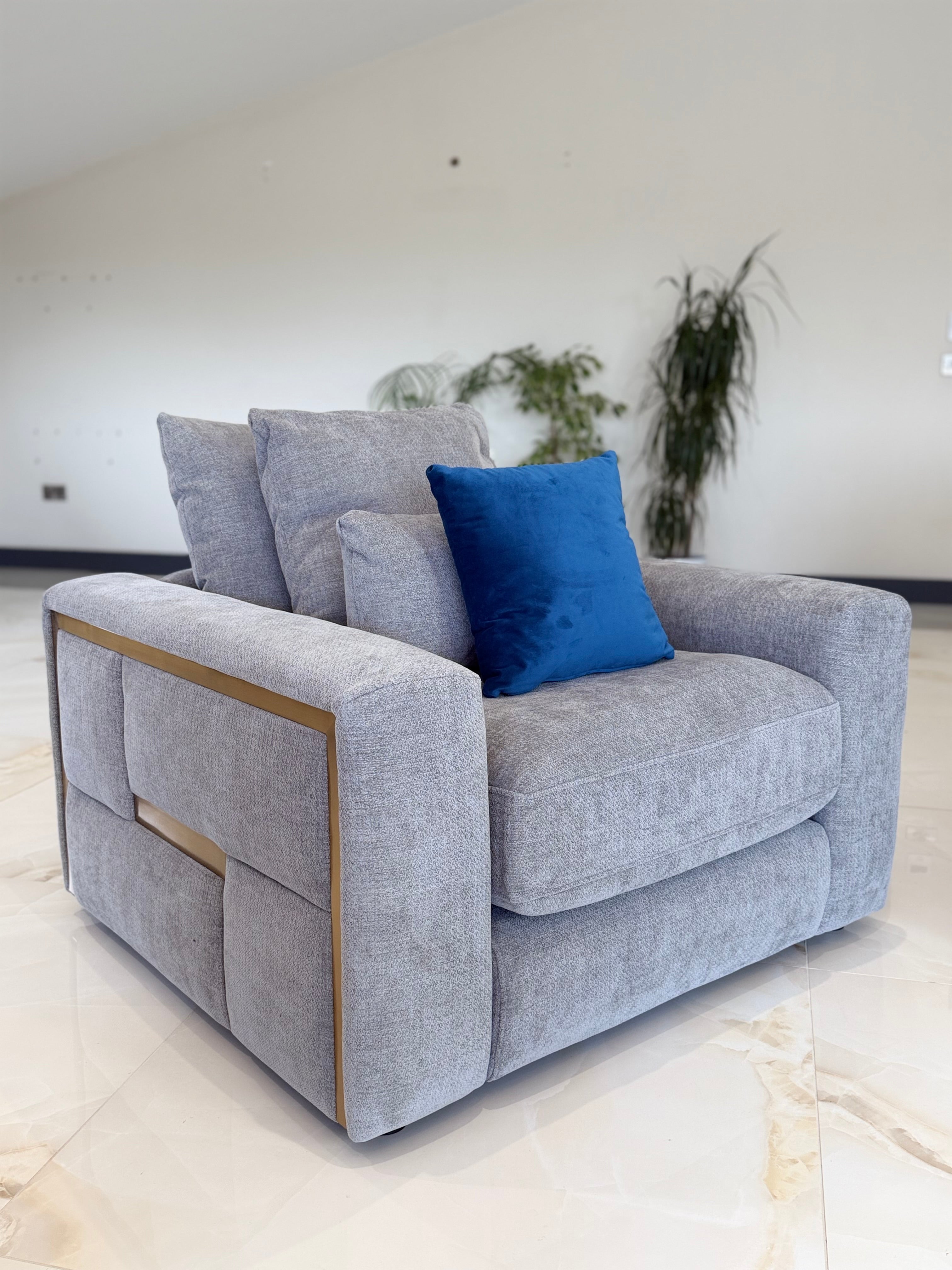 Lexa Armchair