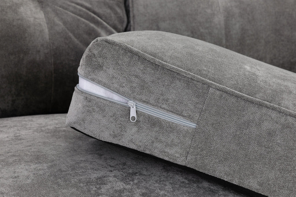Riva Armchair